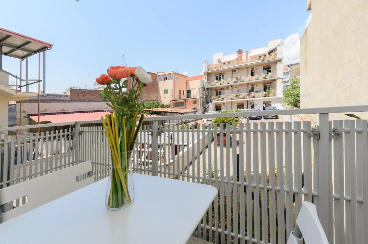 Bed & Breakfast Marina D'Agro Residence Santa Teresa Di Riva